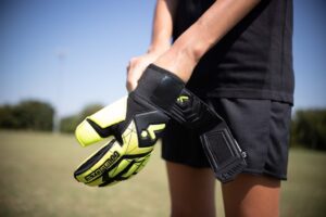 Storelli Gladiator Recruit V3 Goalkeeper Gloves - Image 3