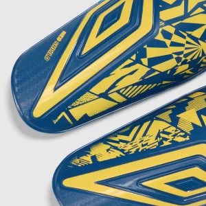 Umbro Neo Junior Soccer Shin Guard With Calf Straps - Image 2