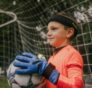 Storelli Challenger Kids Goalkeeper Gloves Blue - Image 2