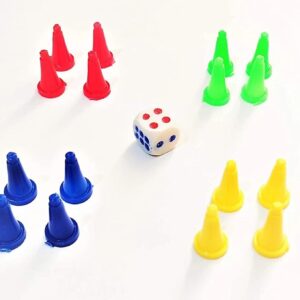 Ludo Plastics Dice and Tokens Big Dice Shaker
