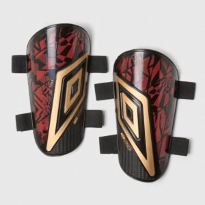Umbro Neo Soccer Shin Guard With Calf Straps